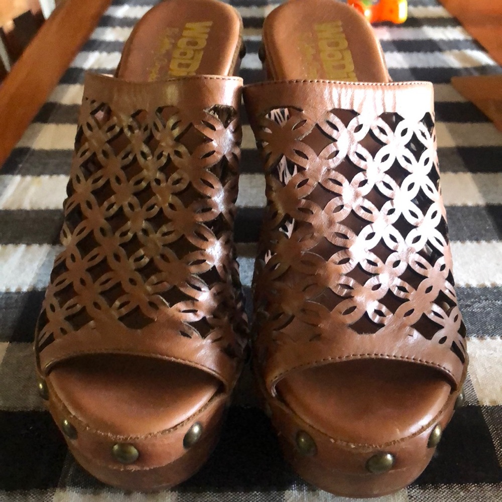 Platform woodies